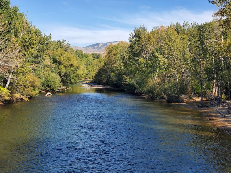 The Boise River Greenbelt: Miles of Trails Right Through the Park The Boise River Greenbelt: Miles of Trails Right Through the Park
