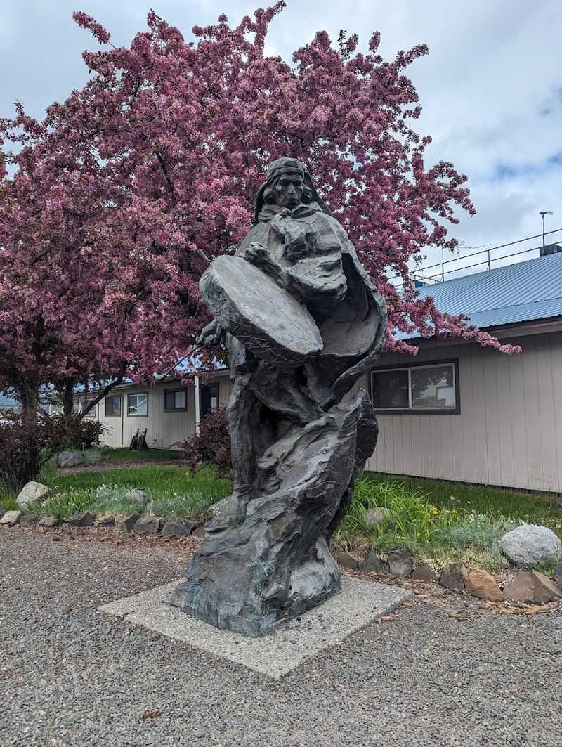 The Bronze Sculptures of Joseph's Streets The Bronze Sculptures of Joseph's Streets