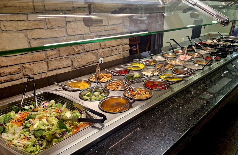 The Buffet That Earns Its Reputation The Buffet That Earns Its Reputation
