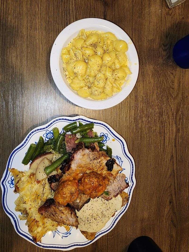 The Buffet That Makes People Drive Two Hours The Buffet That Makes People Drive Two Hours
