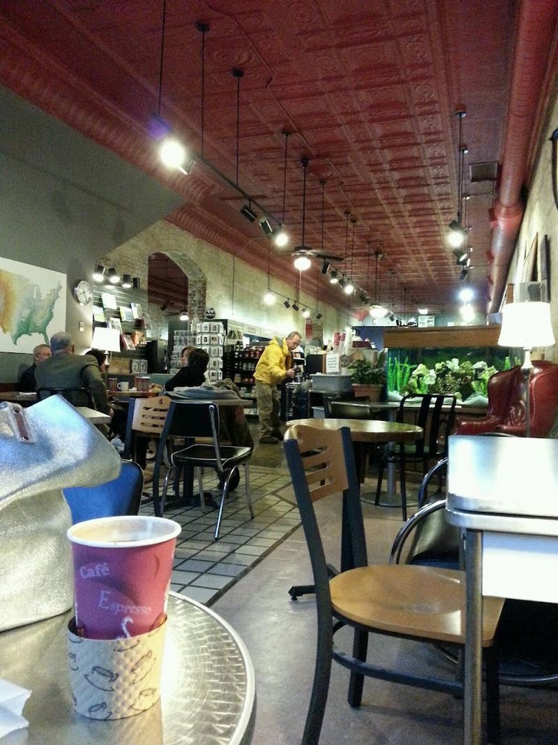 The Cafe That Keeps People Coming Back The Cafe That Keeps People Coming Back