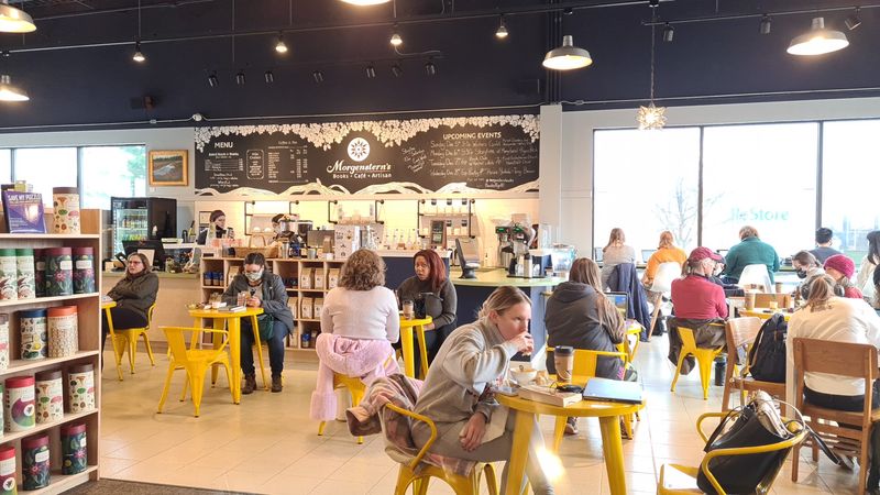 The Café That Keeps People Coming Back The Café That Keeps People Coming Back