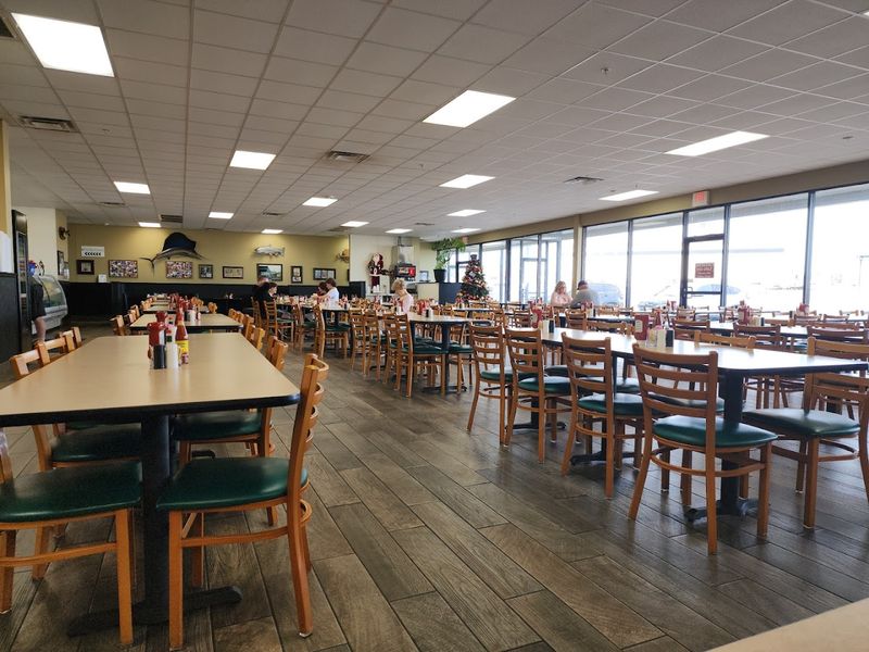 The Cafeteria Vibe and Why It Works The Cafeteria Vibe and Why It Works