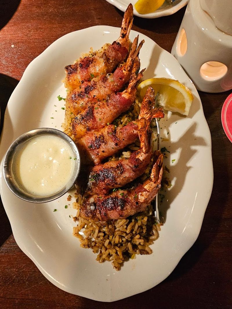 The Cajun Seafood Platters That Steal the Show The Cajun Seafood Platters That Steal the Show