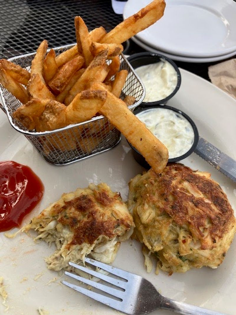 The Crab Cake Standard That Surprises Even the Toughest Critics The Crab Cake Standard That Surprises Even the Toughest Critics