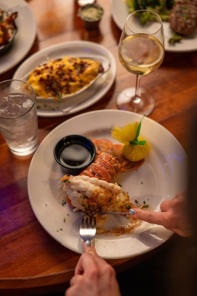 The Crab Cakes That Keep People Talking The Crab Cakes That Keep People Talking