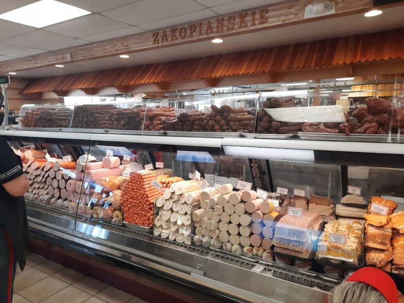 The Deli Counter That Stops You in Your Tracks The Deli Counter That Stops You in Your Tracks