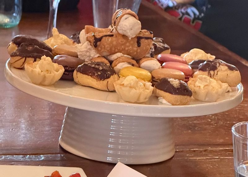 The Dessert Tray That Closes the Meal Memorably