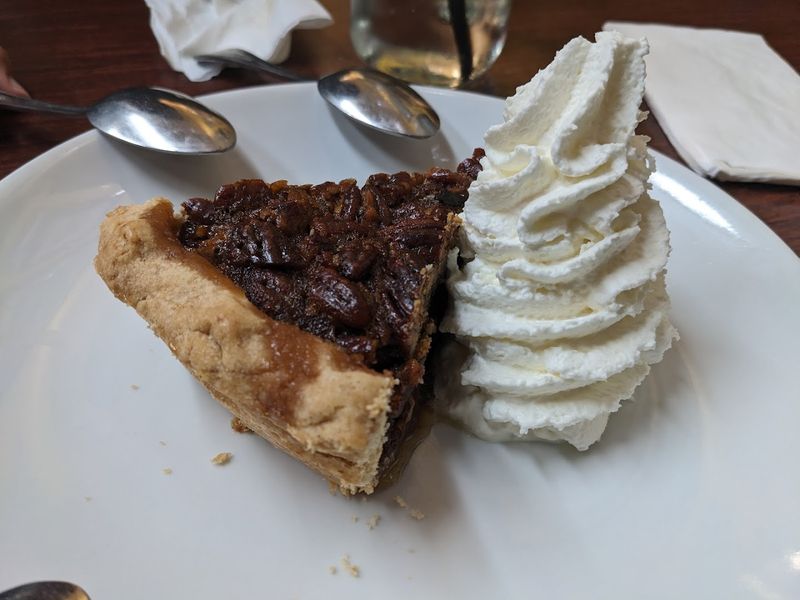 The Desserts That Earn a Standing Ovation