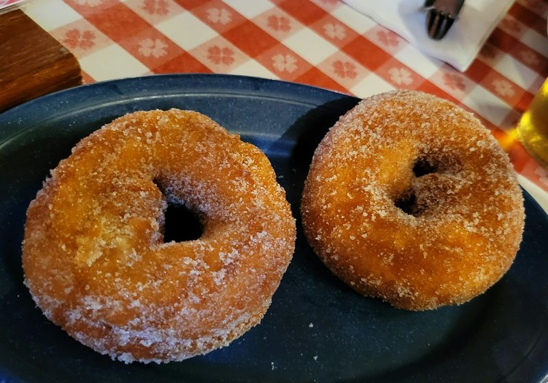 The Doughnuts That Keep People Coming Back The Doughnuts That Keep People Coming Back