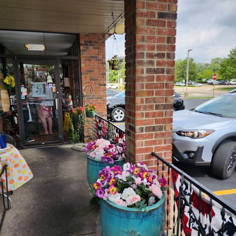 The Drive-Thru That Changes Everything The Drive-Thru That Changes Everything