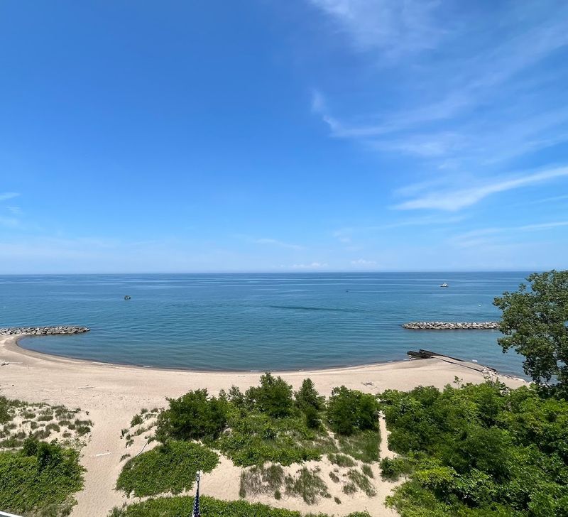 The Eleven Beaches That Make Lake Erie Feel Like the Ocean