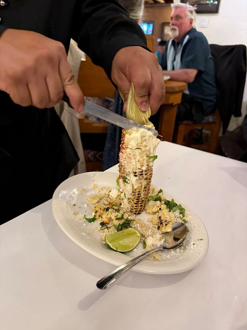 The Elote That Gets Cut Right At Your Table
