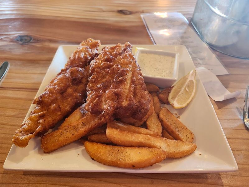 The Fish and Chips That Make the Drive Completely Worth It The Fish and Chips That Make the Drive Completely Worth It
