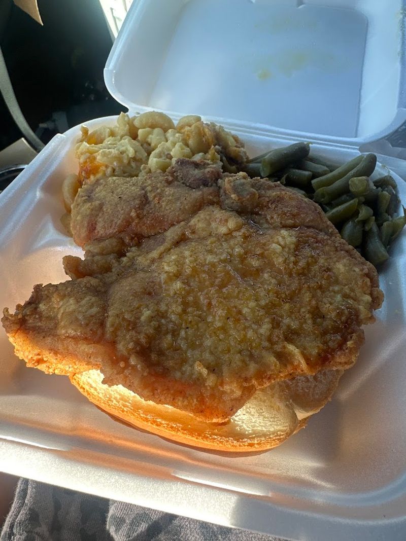 The Flounder Sandwich Worth the Wait The Flounder Sandwich Worth the Wait