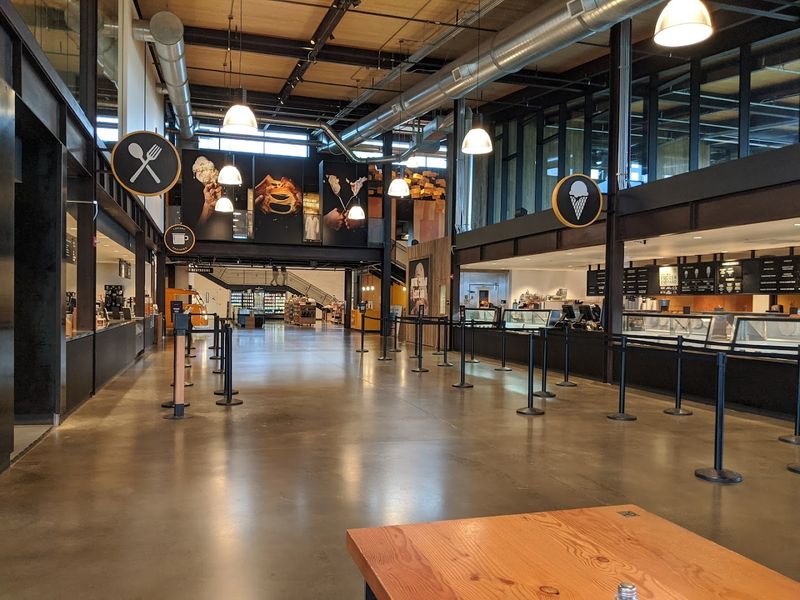 The Food Court: Cheese-Based Comfort Food Done Right