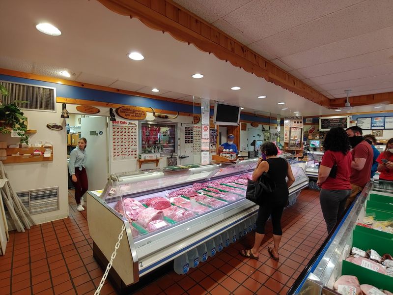 The Full-Service Deli Counter Worth the Drive The Full-Service Deli Counter Worth the Drive