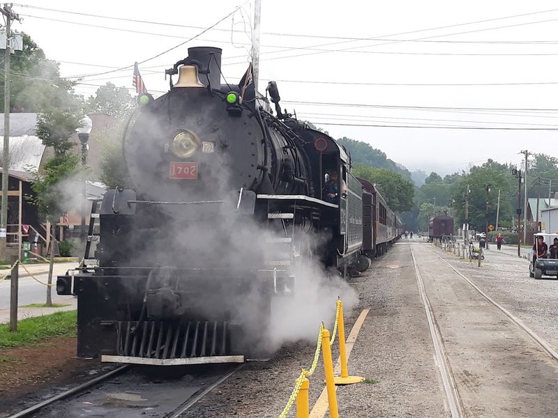 The Great Smoky Mountains Railroad: A Ride Like No Other The Great Smoky Mountains Railroad: A Ride Like No Other