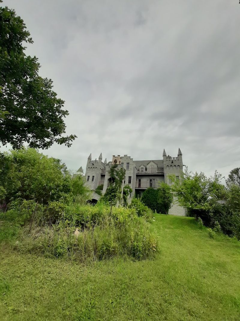 The Grounds and Natural Surroundings