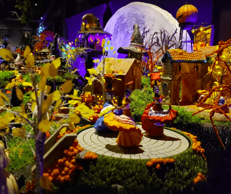 The Halloween and Seasonal Rooms Worth Exploring The Halloween and Seasonal Rooms Worth Exploring