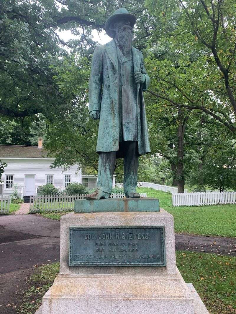The Historic Structures and Memorials Worth Noticing