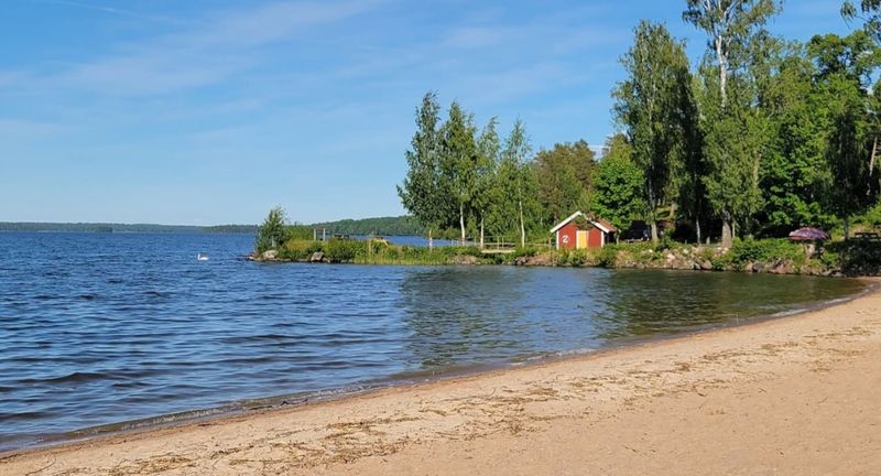 The Island House of Lake Hjälmaren (Sweden) The Island House of Lake Hjälmaren (Sweden)