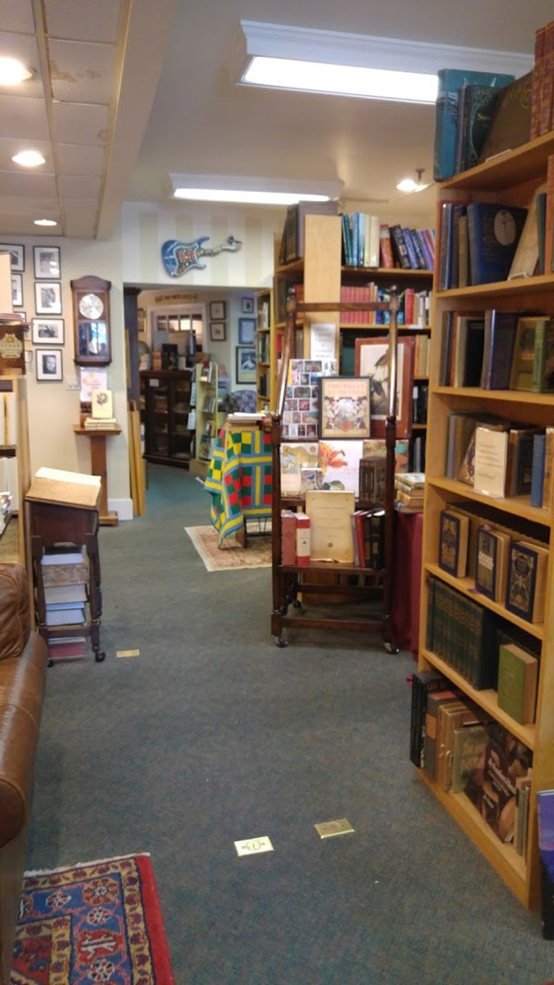 The Layout: Hallways, Nooks, and Hidden Corners