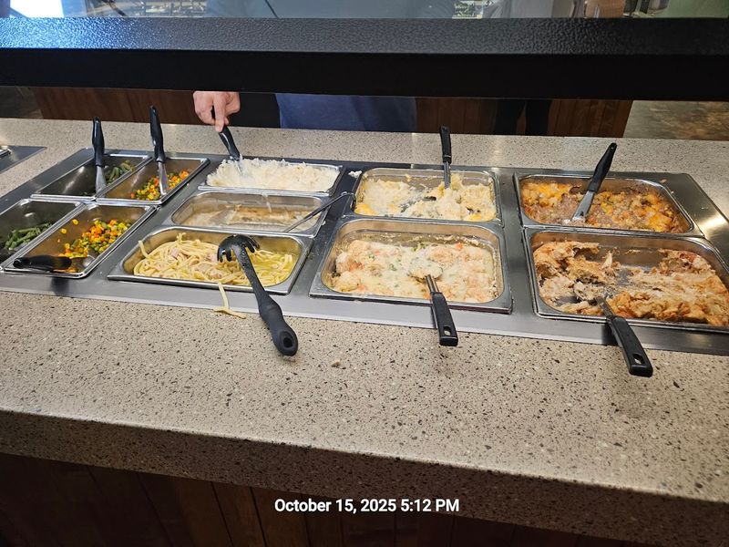 The Legendary Buffet That Keeps People Coming Back
