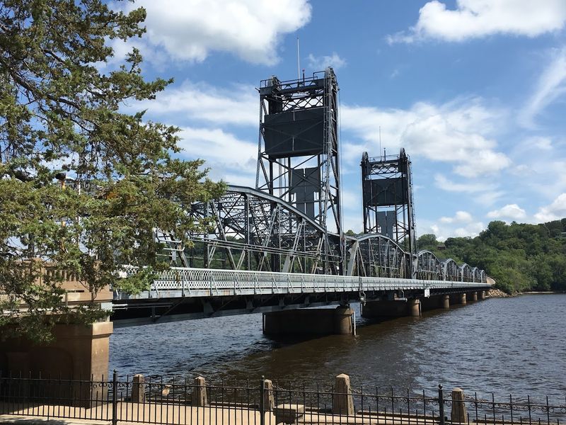The Lift Bridge That Became an Icon The Lift Bridge That Became an Icon