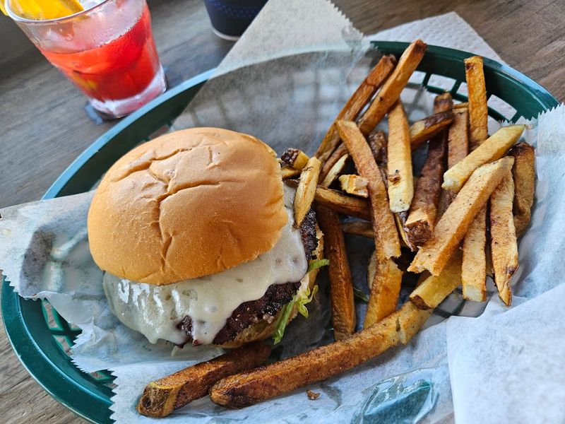 The Menu: Simple, Fresh, and Focused