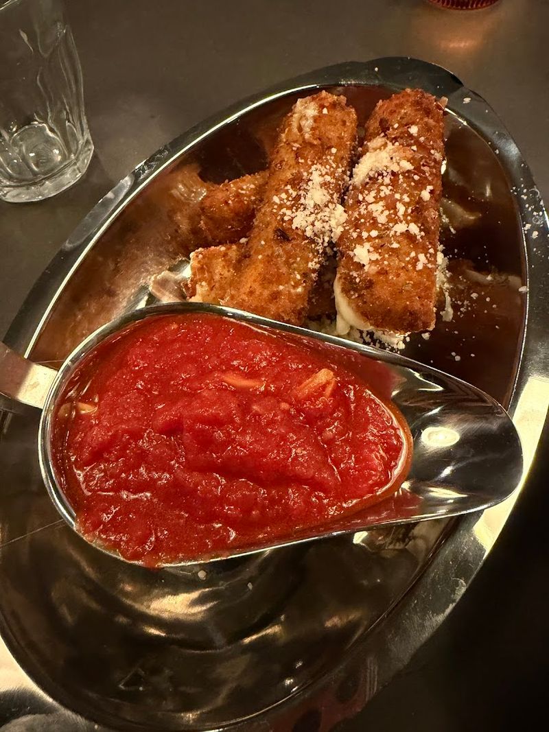 The Mozzarella Sticks That Changed the Expectation The Mozzarella Sticks That Changed the Expectation