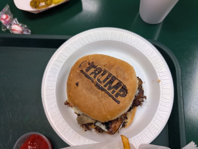 The Mushroom and Swiss Burger: A Fan Favorite Worth Ordering The Mushroom and Swiss Burger: A Fan Favorite Worth Ordering