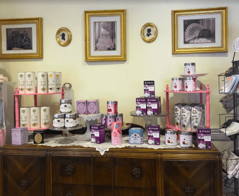 The On-Site Shop Is Worth Browsing The On-Site Shop Is Worth Browsing