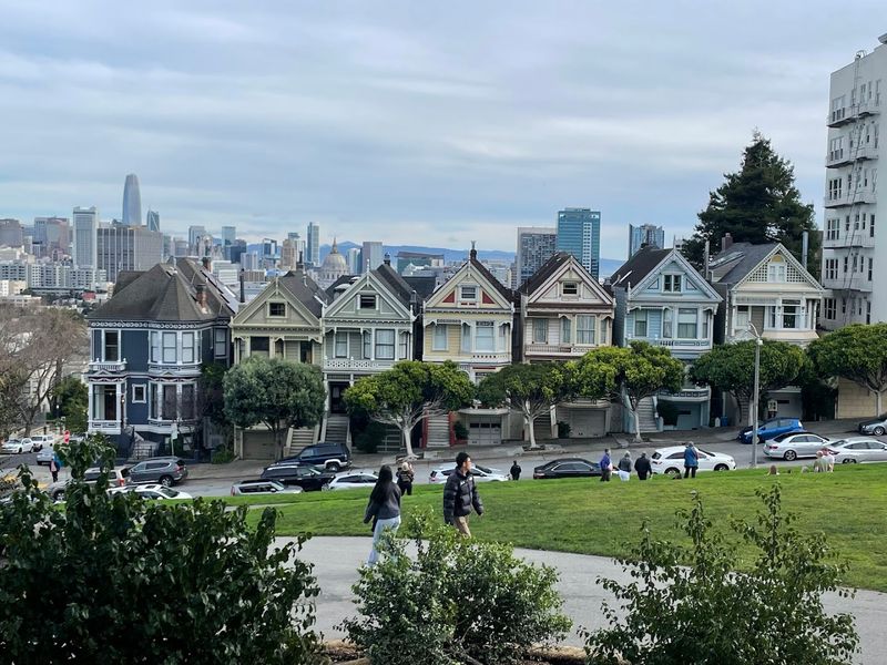 The Painted Ladies (San Francisco, California) The Painted Ladies (San Francisco, California)