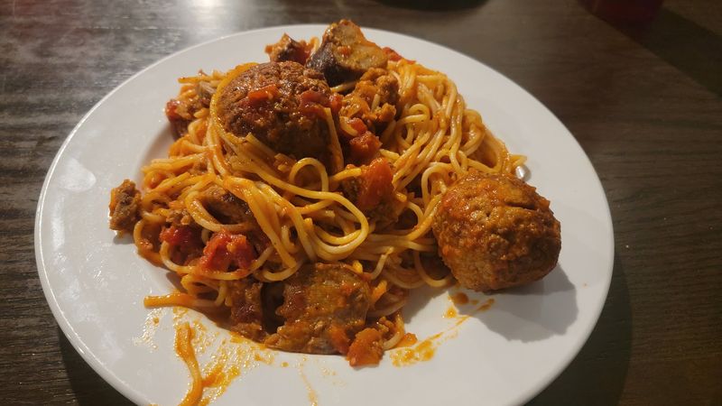 The Pasta Dishes That Keep People Driving Back