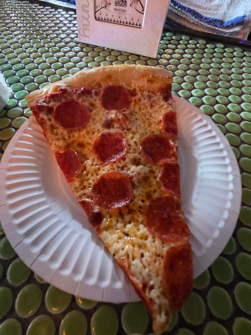 The Pizza That People Keep Coming Back For The Pizza That People Keep Coming Back For