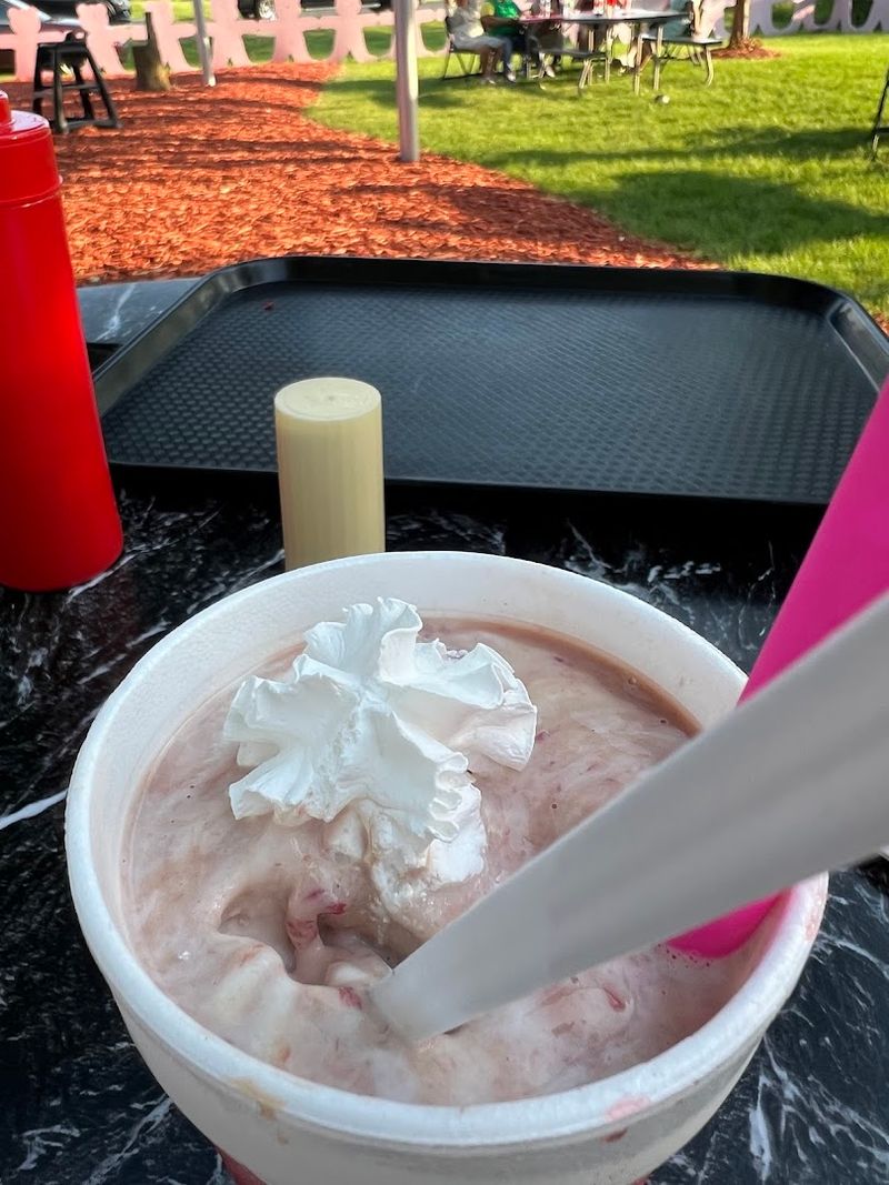 The Raspberry Shake That People Drive Miles to Try The Raspberry Shake That People Drive Miles to Try