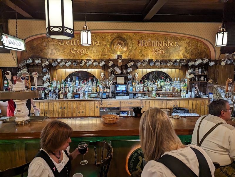The Ratskeller: Where Tradition Meets the Dinner Table