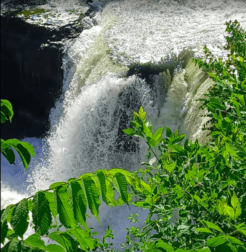 The Record-Breaking Waterfall That Defines the Park