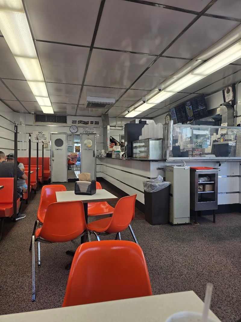 The Retro Atmosphere Inside the Dining Room