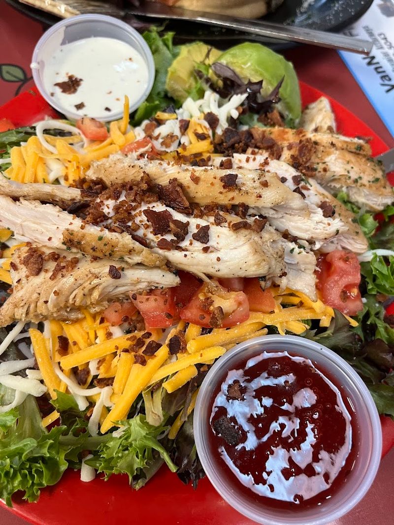 The Salads and Lighter Fare Worth Trying The Salads and Lighter Fare Worth Trying