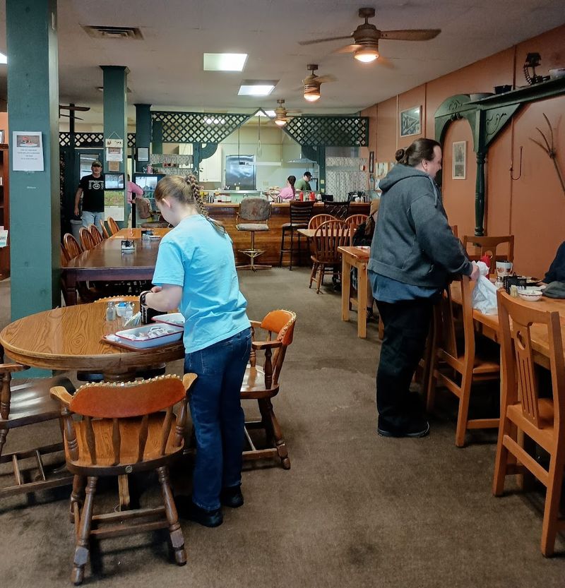 The Service Style That Keeps People Coming Back