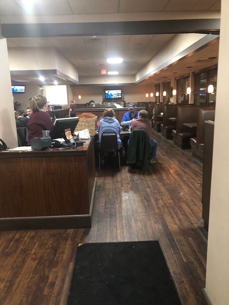 The Service That Makes Regulars Out of First-Timers The Service That Makes Regulars Out of First-Timers