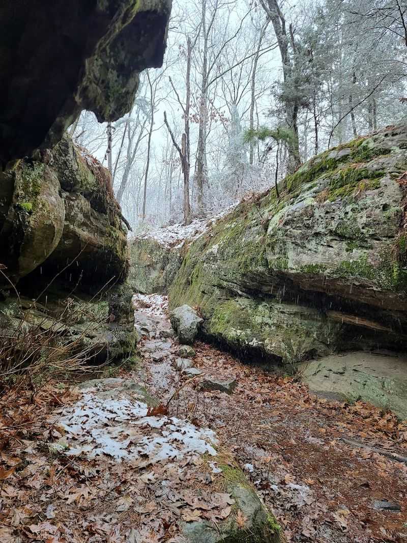 The Slot and the Keyhole: Where the Rock Becomes a Maze
