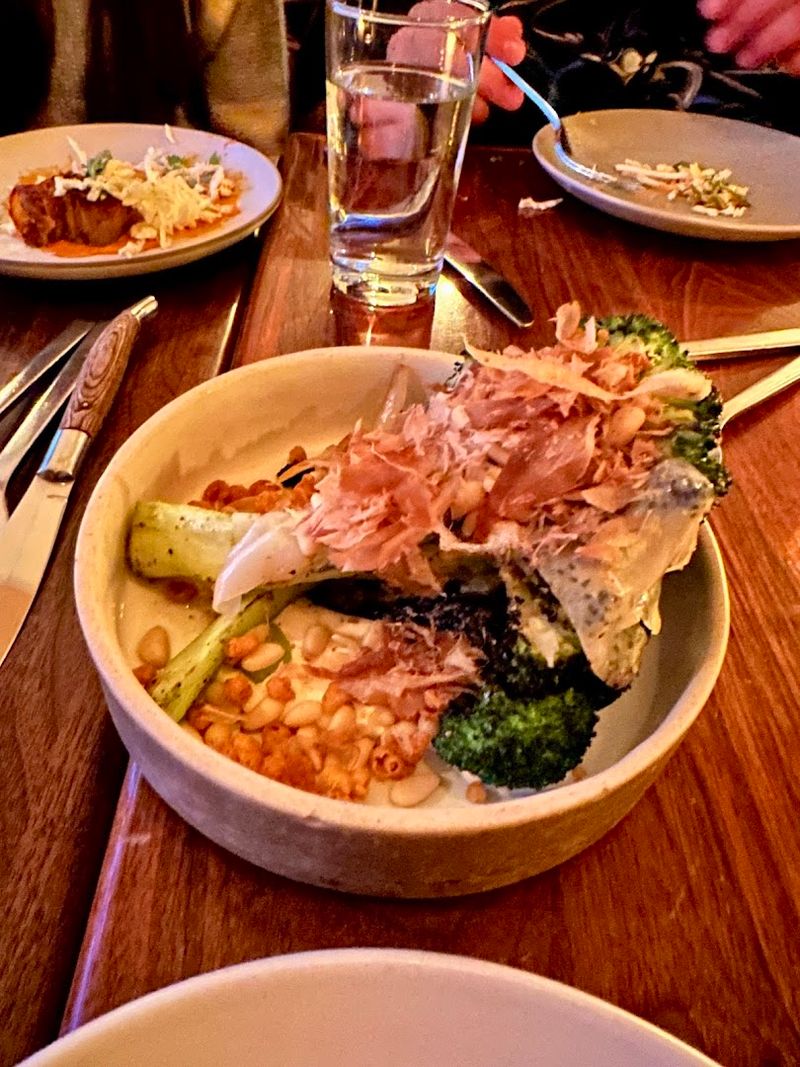 The Small-Plate Format and How to Order Like a Regular