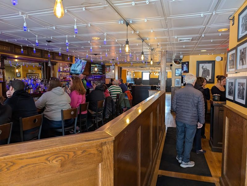 The Story Behind the Tavern That Became a Capitol City Institution The Story Behind the Tavern That Became a Capitol City Institution