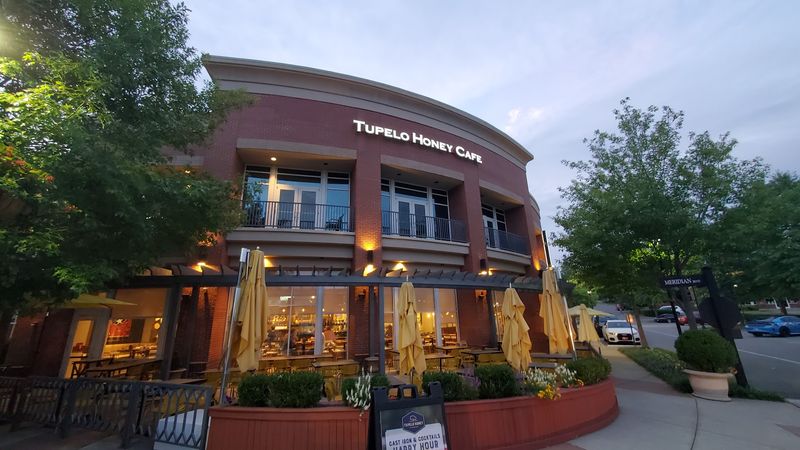 The Story Behind the Tupelo Honey Name