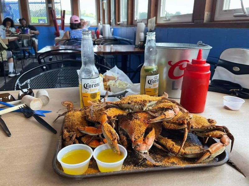 The Surfing Crab Restaurant And Bar, Lewes, Delaware