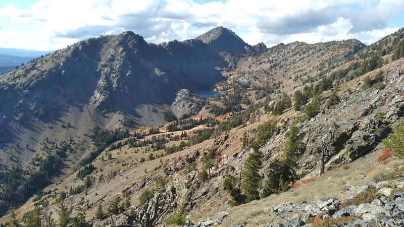 The Trail Itself: A Ridge Walk Above the World