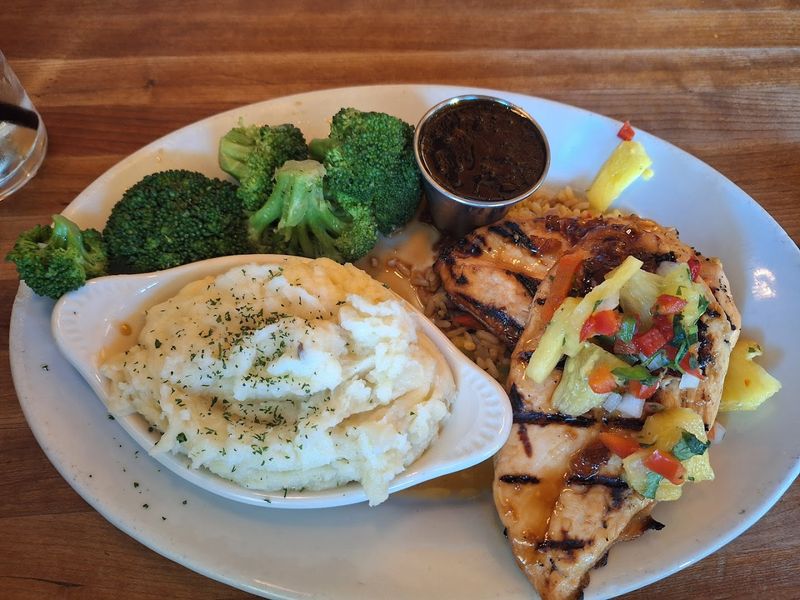The Trio Plate: One Order, Three Reasons to Come Back The Trio Plate: One Order, Three Reasons to Come Back